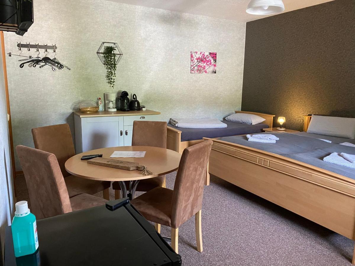 Rooms4Ring Privatzimmer Am Nurburgring Quiddelbach Zewnętrze zdjęcie